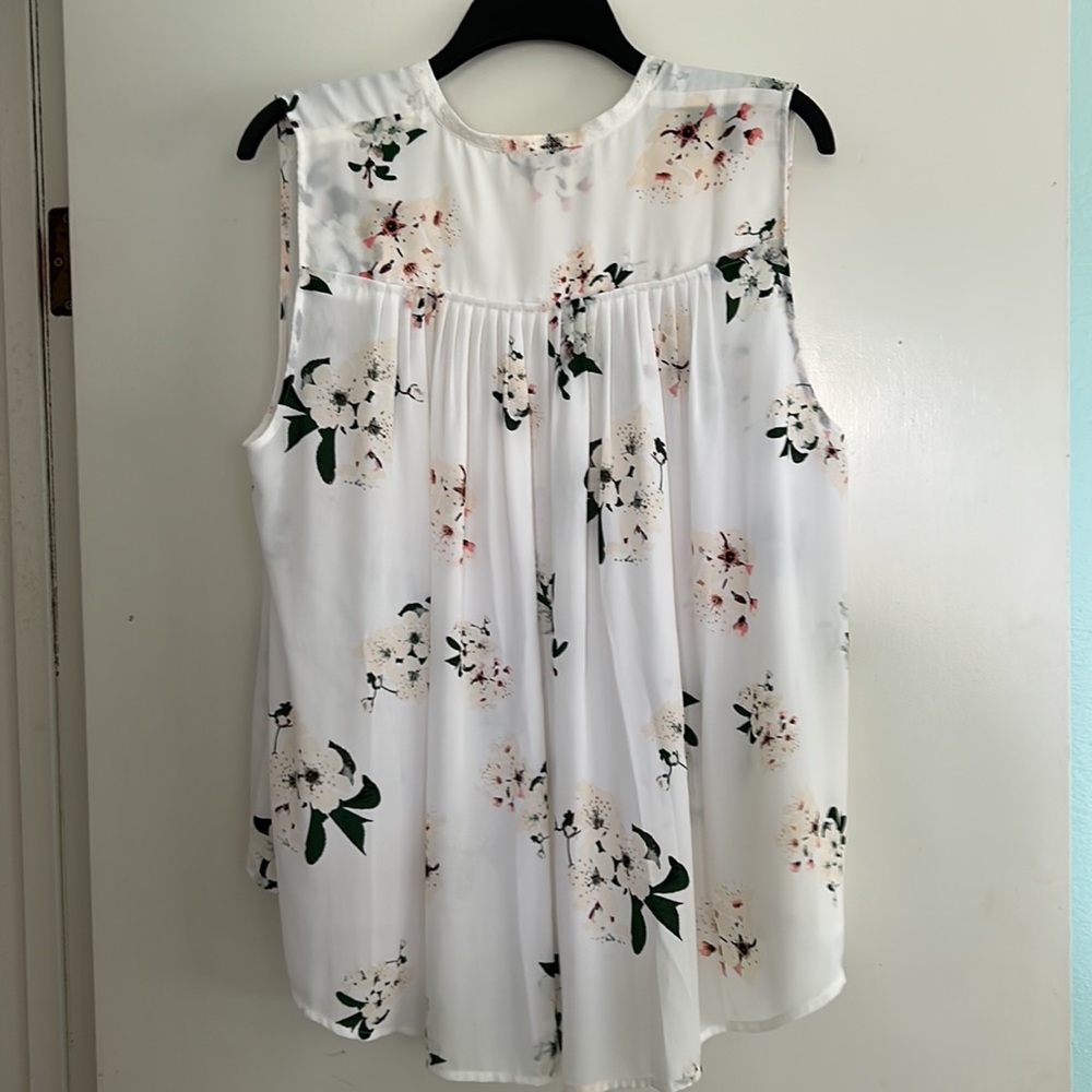 Lucky Brand Top white and pink sleeveless shear top size XL - Picture 4 of 6